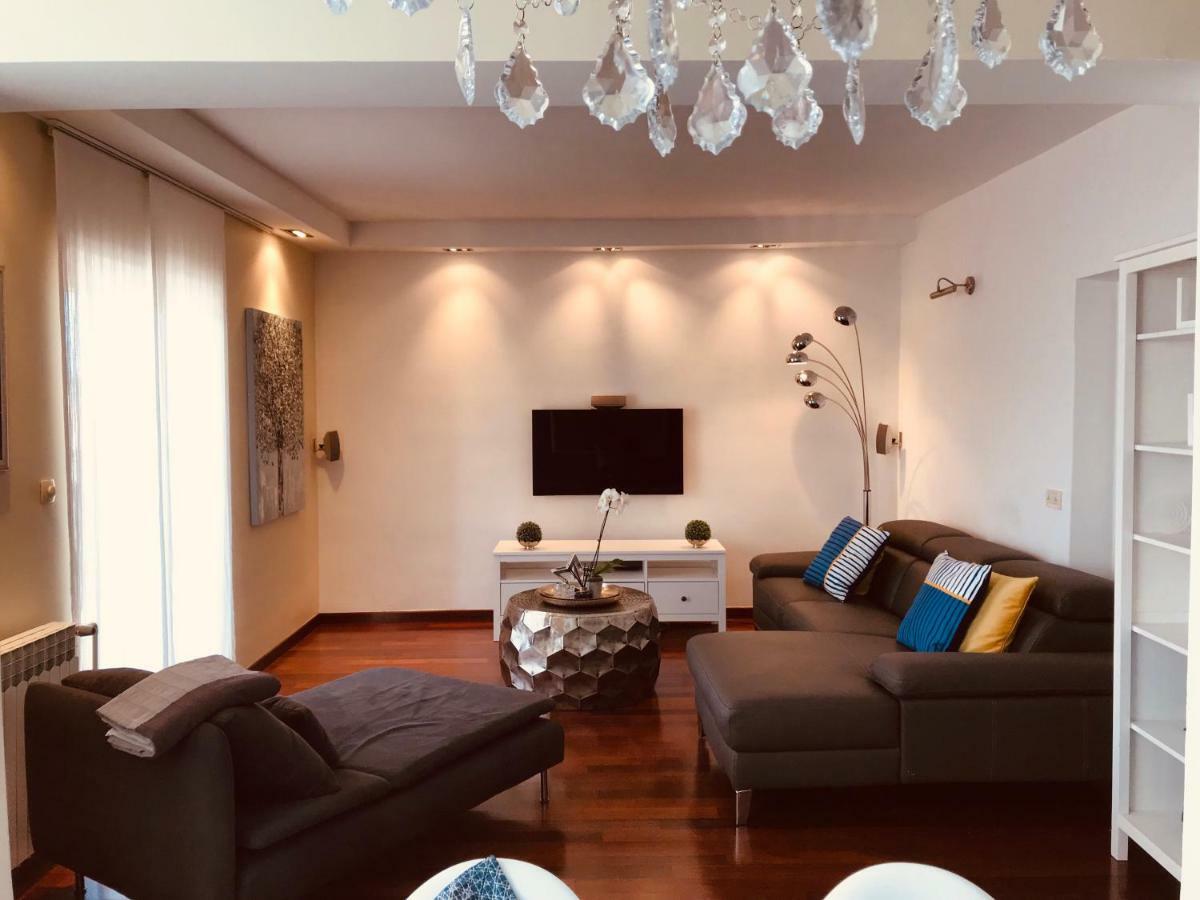 Apartment Francos Primošten Esterno foto